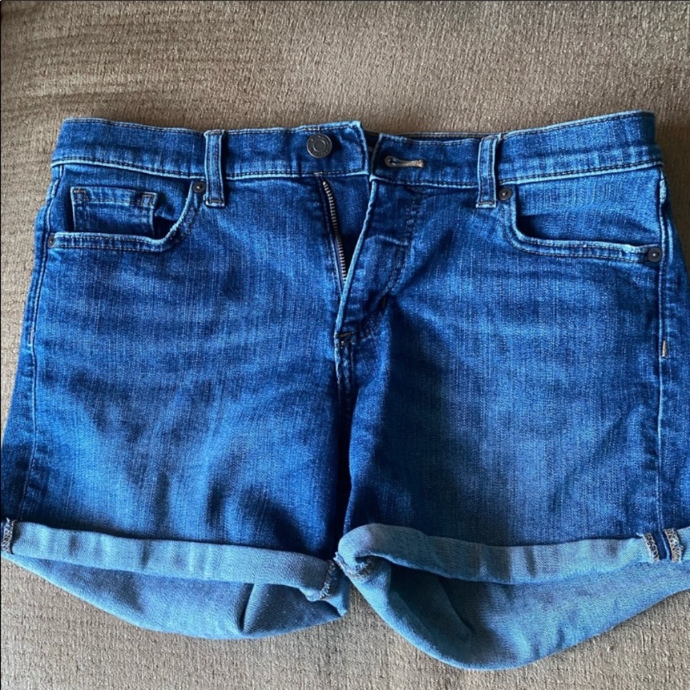 Size 2 Banana Republic High Rise Cuff Shorts